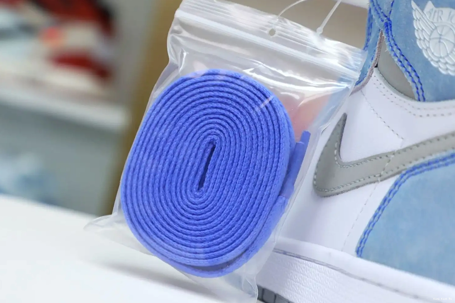 RETRO Kimikick JORDAN ROYAL' 1 AIR OG 'HYPER HIGH 0408